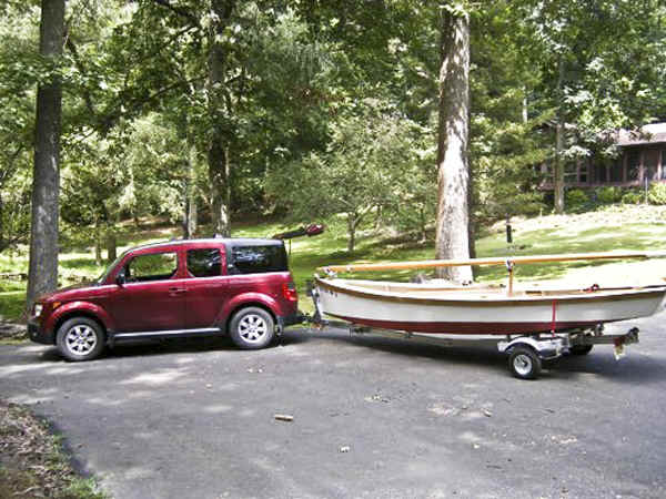 Trailex-SUT-500-S Boat Trailer with a Sharpie Boat