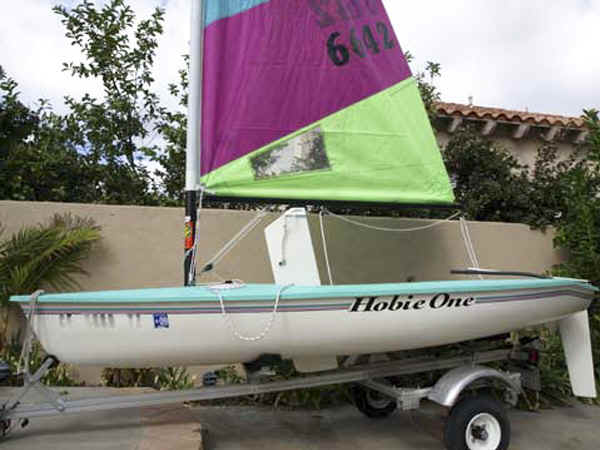 Trailex SUT-250-S Trailer withHobie Holder sailboat